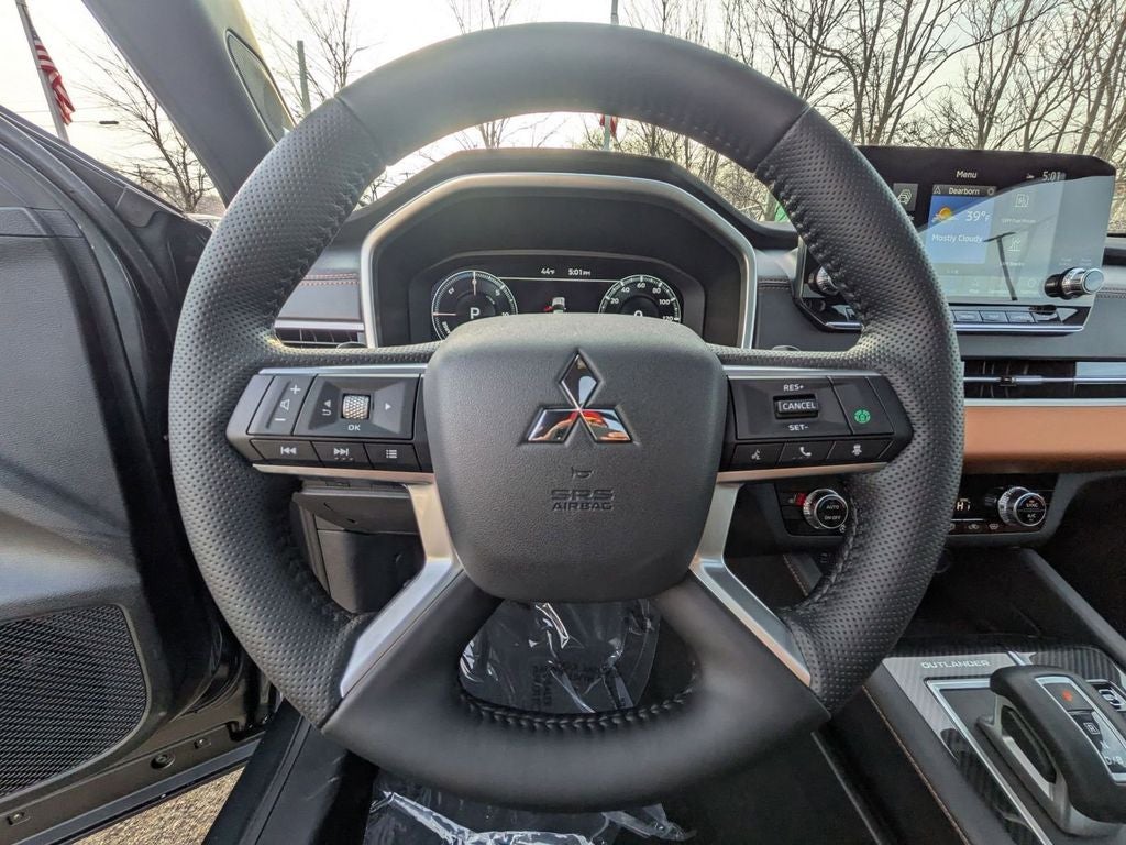 2025 Mitsubishi Outlander PHEV SEL