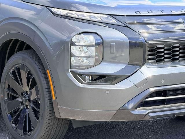 2026 Mitsubishi Outlander PHEV Black Edition