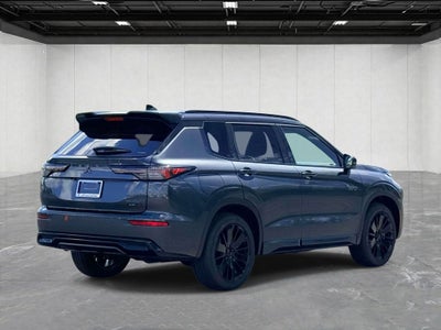 2026 Mitsubishi Outlander PHEV Black Edition