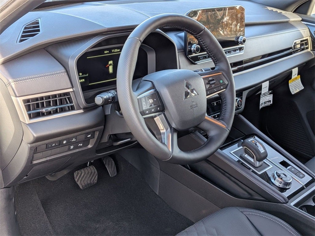 2025 Mitsubishi Outlander PHEV SEL Black Edition