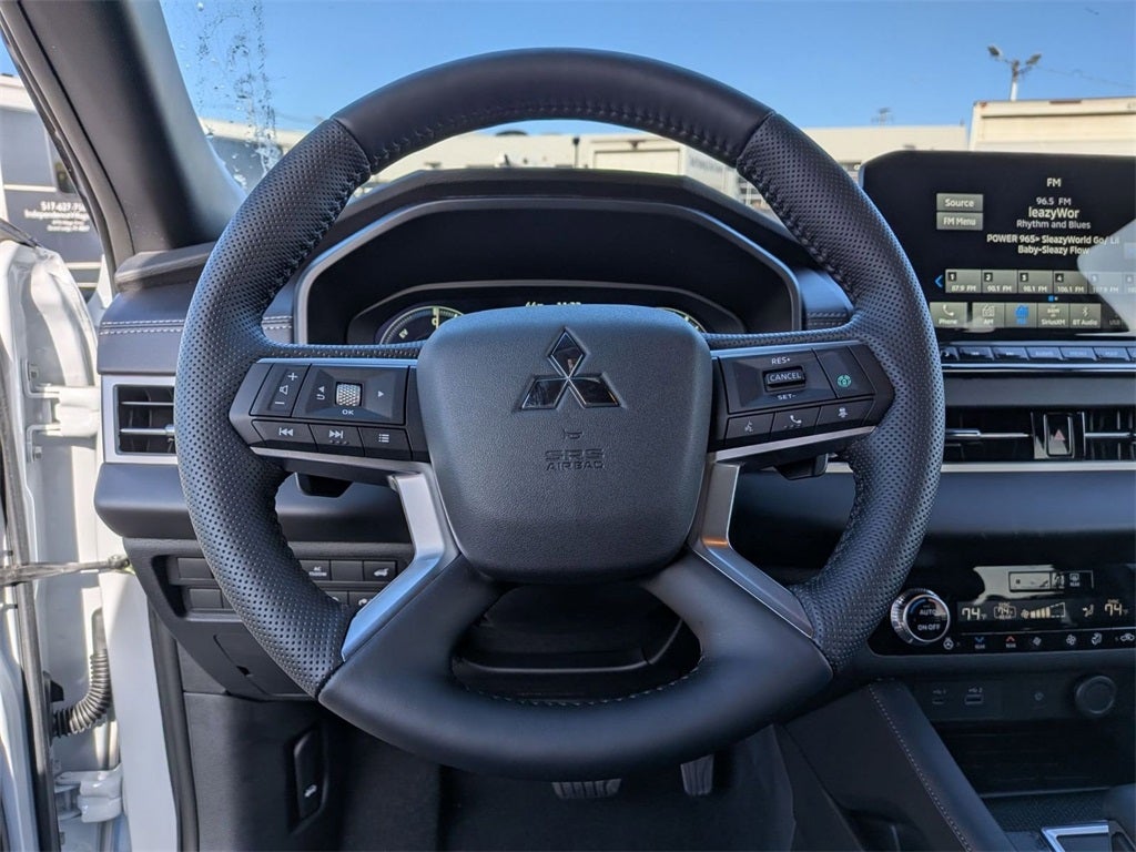 2025 Mitsubishi Outlander PHEV SEL Black Edition