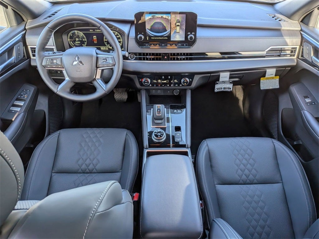 2025 Mitsubishi Outlander PHEV SEL Black Edition