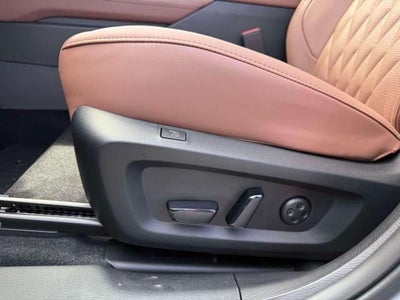 2026 Mitsubishi Outlander PHEV SEL
