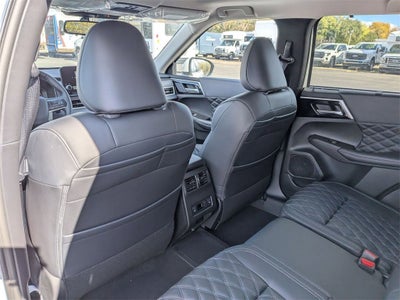 2025 Mitsubishi Outlander PHEV SEL