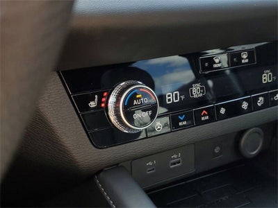 2025 Mitsubishi Outlander PHEV SEL