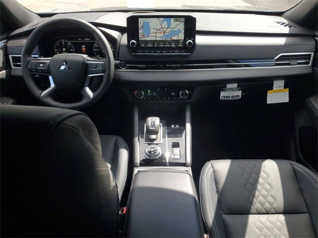 2025 Mitsubishi Outlander PHEV SEL