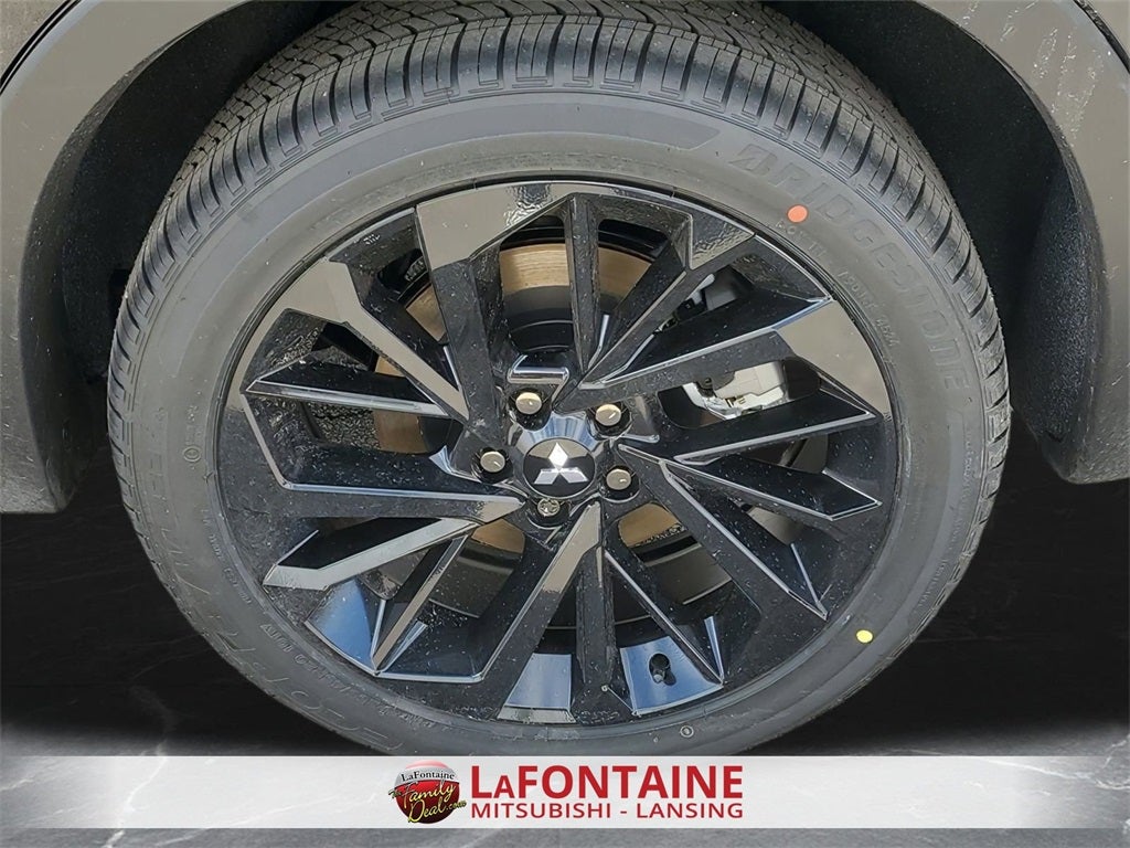 2025 Mitsubishi Outlander PHEV SEL