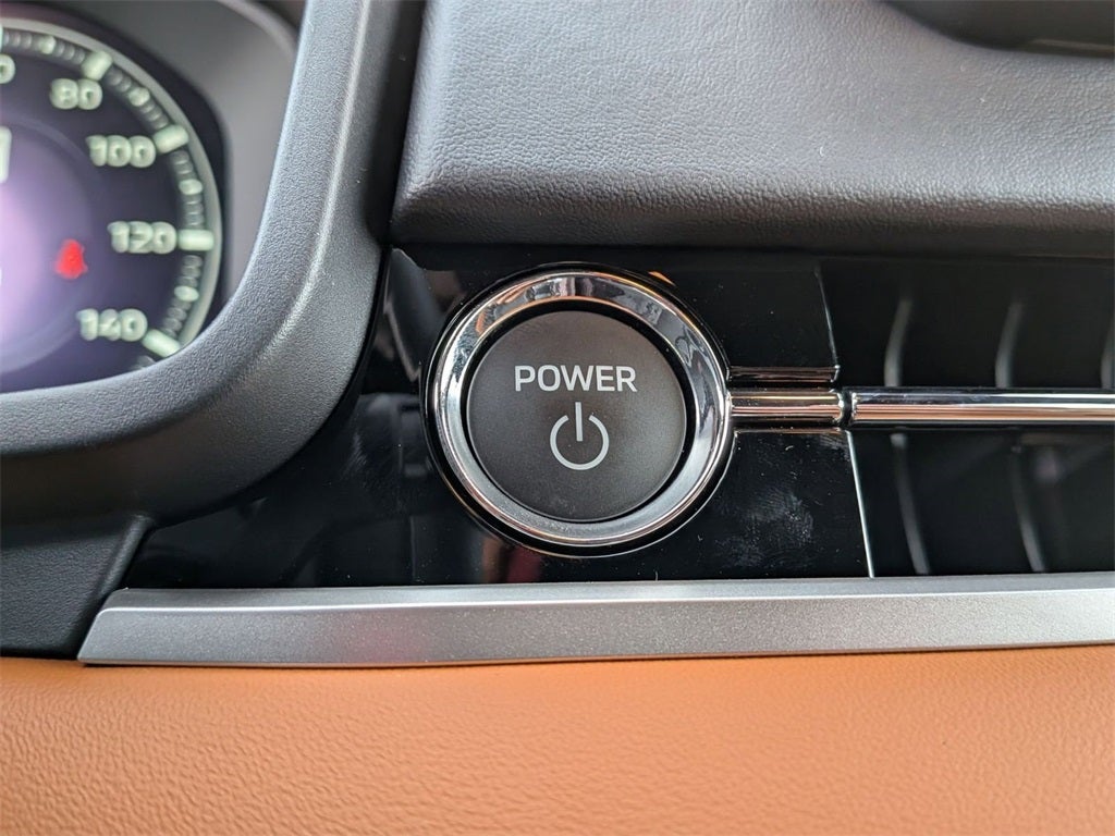 2025 Mitsubishi Outlander PHEV SEL