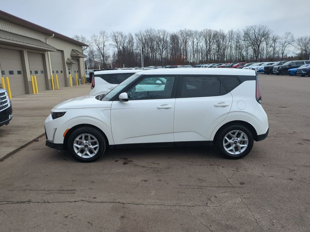 2025 Kia Soul LX